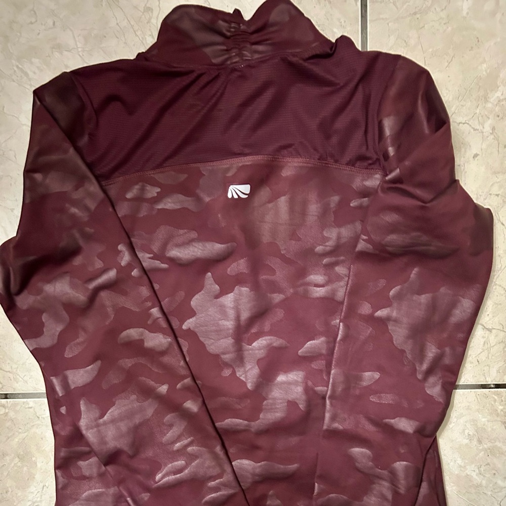 Maroon Camouflage Long Sleeve Top (Marika) & Bottoms Workout Suit